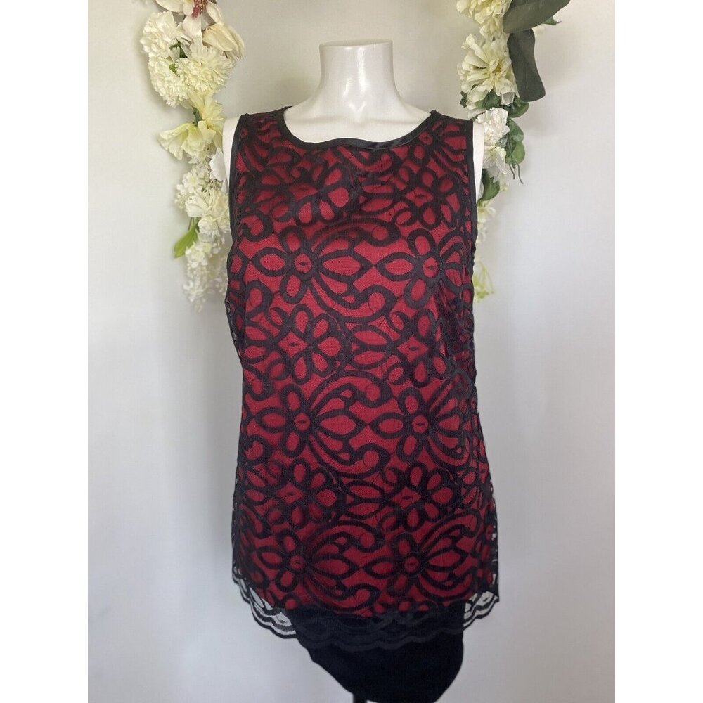 AB Studio Red Shell Top Blouse With Flowered Black Lace Size Large Scalloped Hem